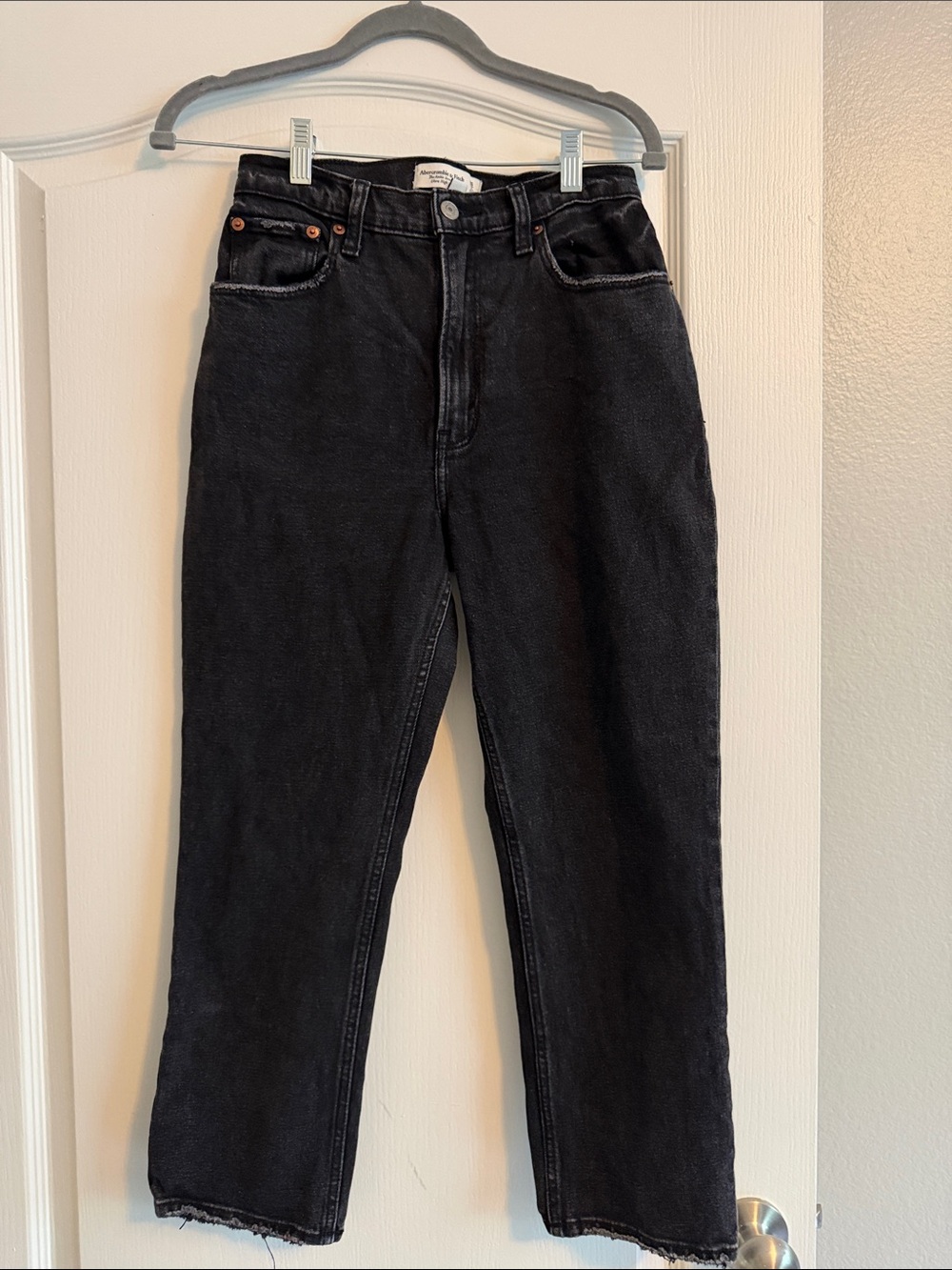 Abercrombie & Fitch Curve Love Black Ankle Straight Jeans
